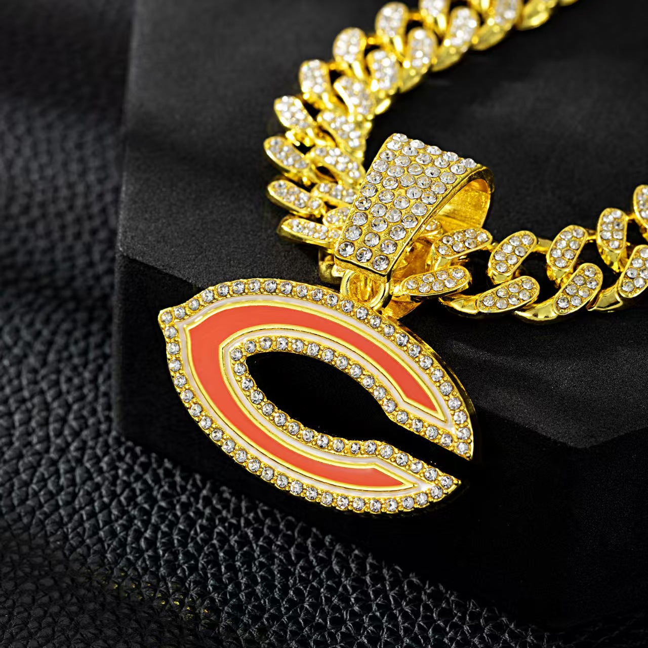🔥 LAST DAY: Up to 63% OFF – NFL Team Pride Gem Chain Necklace