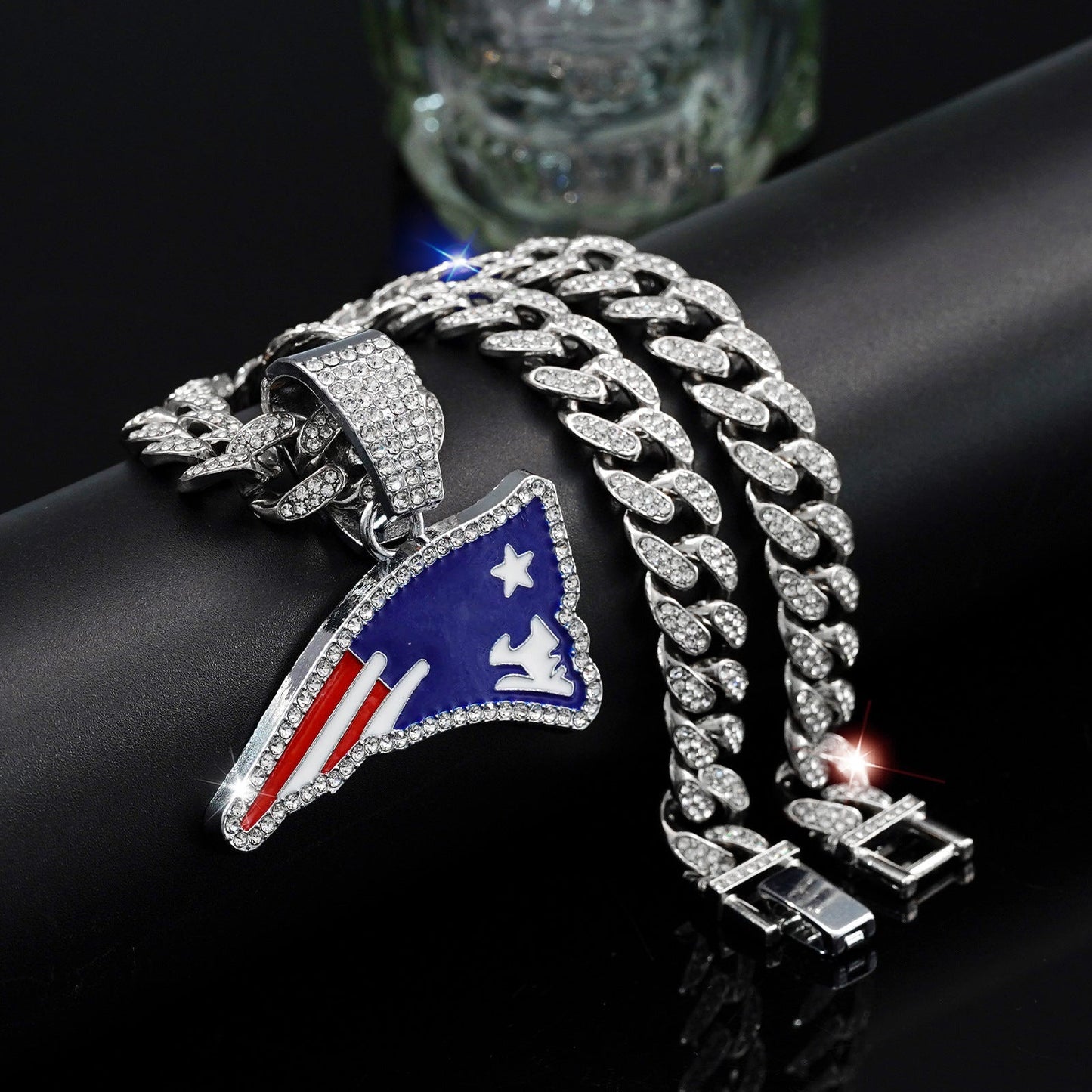 🔥 LAST DAY: Up to 63% OFF – NFL Team Pride Gem Chain Necklace